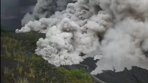 Erupsi Gunung Semeru