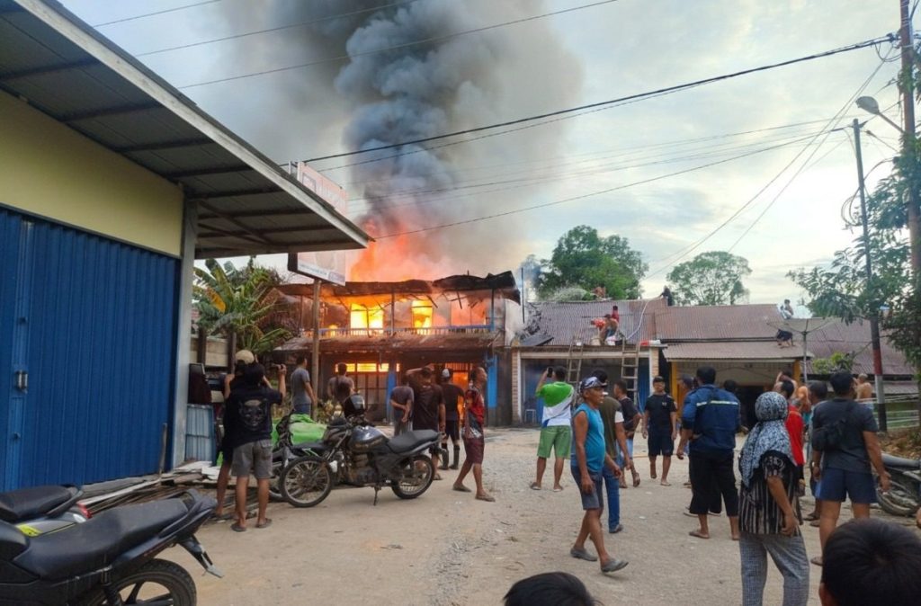 Kebakaran Rumah di Sanggau